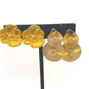 Monet Vintage Sarah Cov Unsigned Clip-on Vintage Earrings 2 Pair Lot